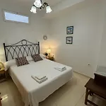 Spacious Family Aljamar 8a