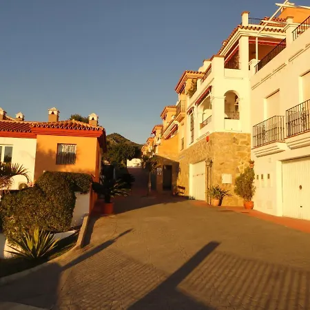 Spacious Family Aljamar 8a Villa Nerja