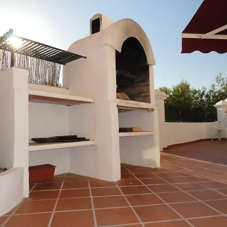 Spacious Family Aljamar 8a