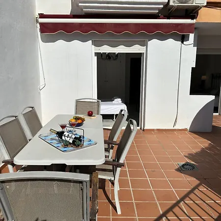 Spacious Family Aljamar 8a * نيرخا