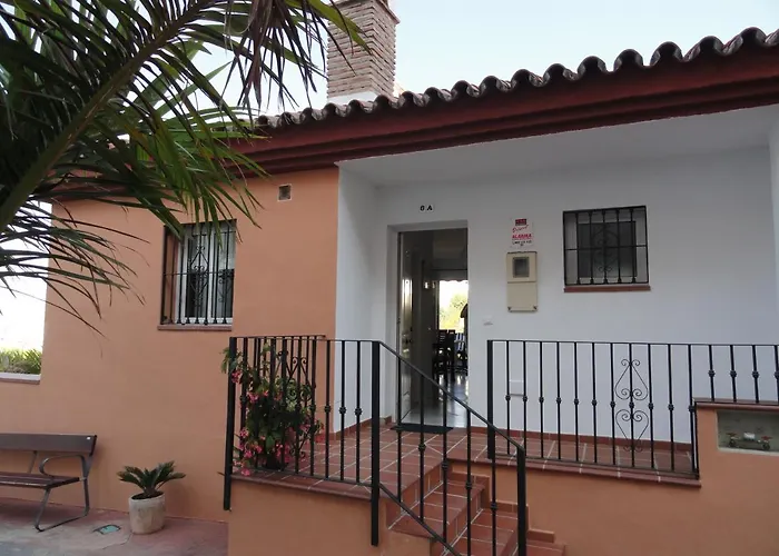 Spacious Family Aljamar 8a