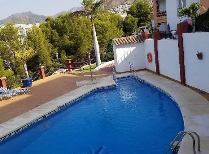 Spacious Family Aljamar 8a * Nerja