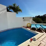 Spacious Family Aljamar 8a فيلة