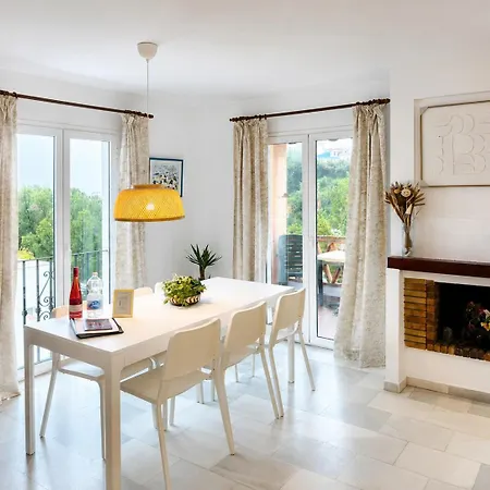 Spacious Family Aljamar 8a Villa *