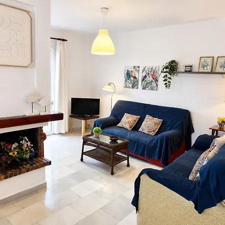 Spacious Family Aljamar 8a Villa Nerja