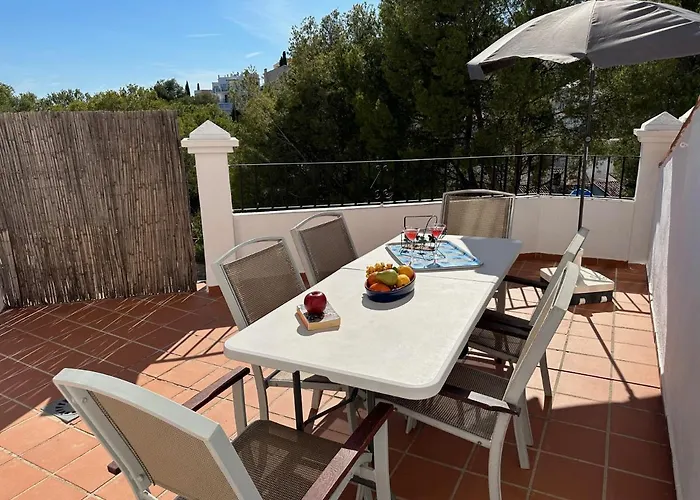 Willa Spacious Family Aljamar 8a Nerja