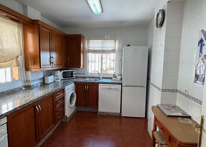 Spacious Family Aljamar 8a * Nerja